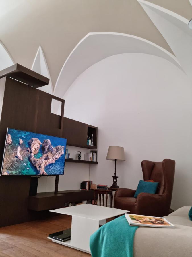 Green Palace برينديسي المظهر الخارجي الصورة